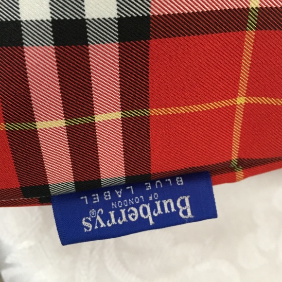 Burberry red check tote. Large - Picture 9 of 11